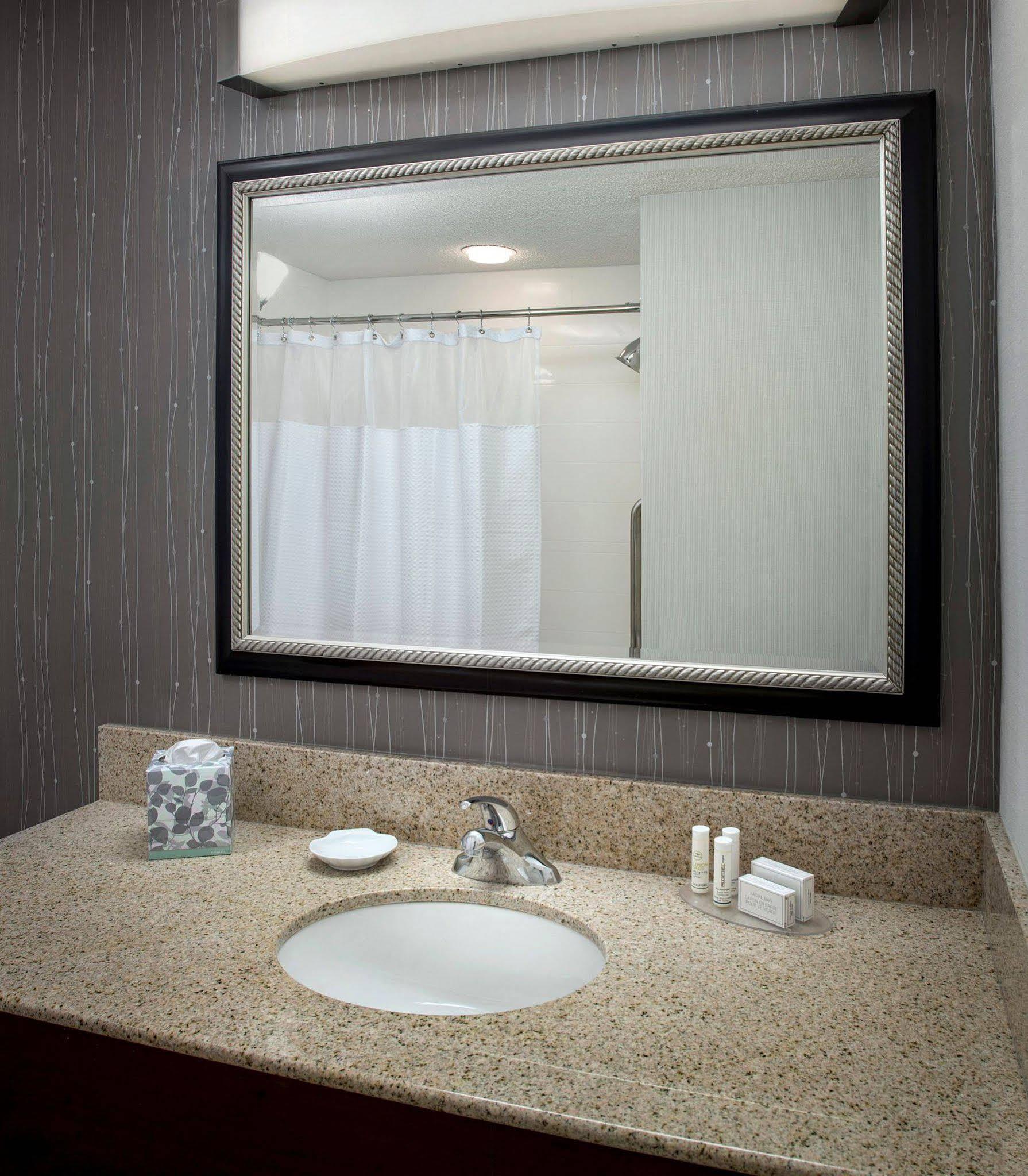 Sonesta Select Tinton Falls Eatontown Bagian luar foto